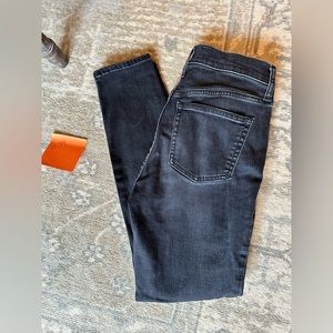 Jcrew 9’ toothpick jeans